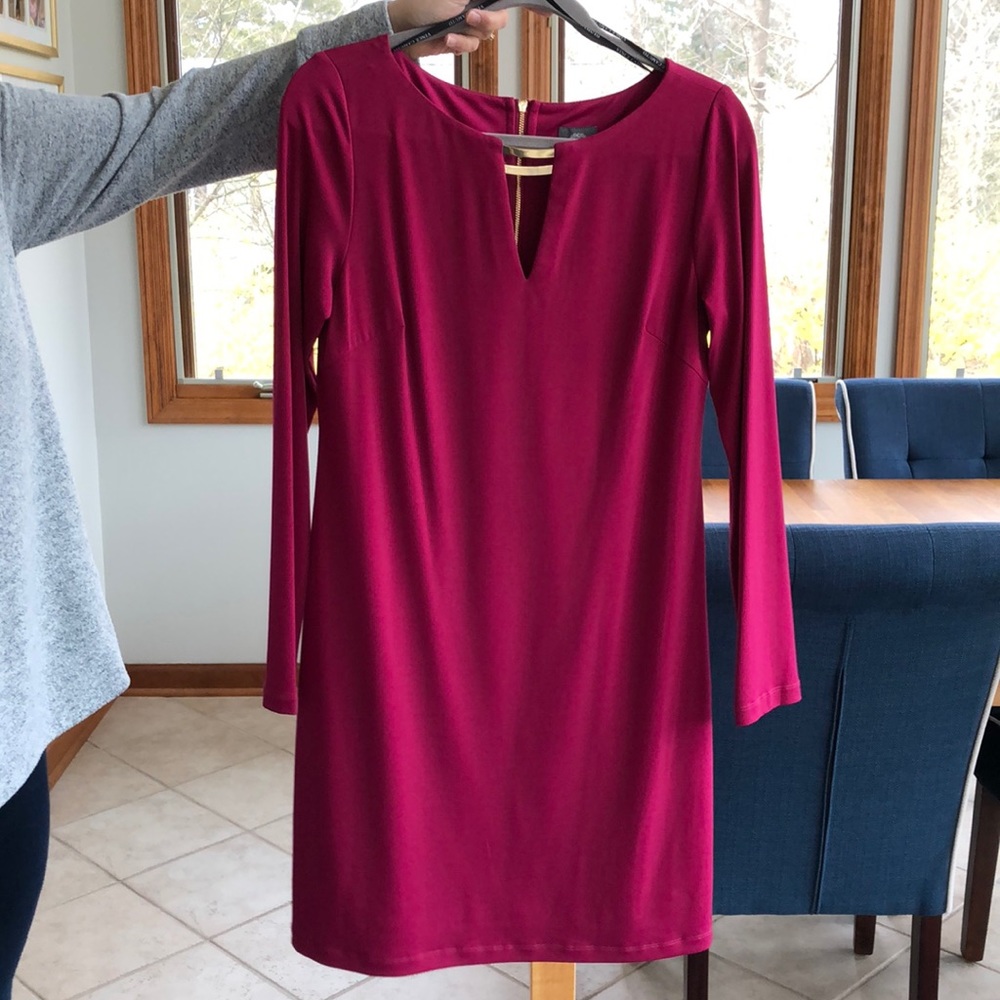 Vince Camuto Sheath dress with Gold detail